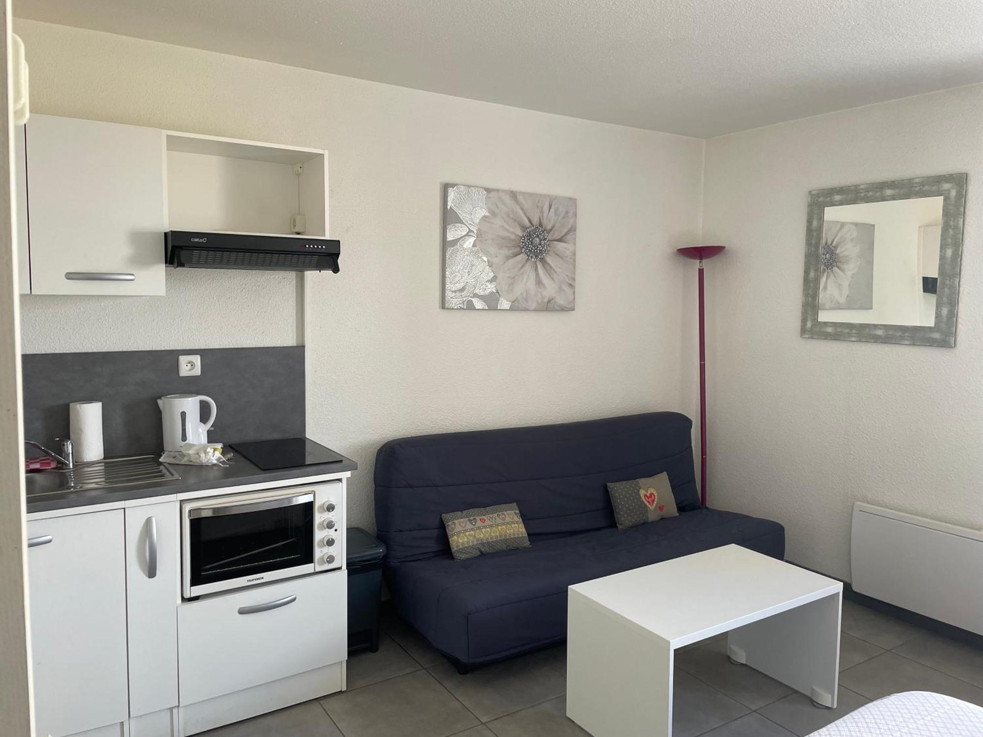 Au Rythme Des Ferrys Apartment Calais Bagian luar foto